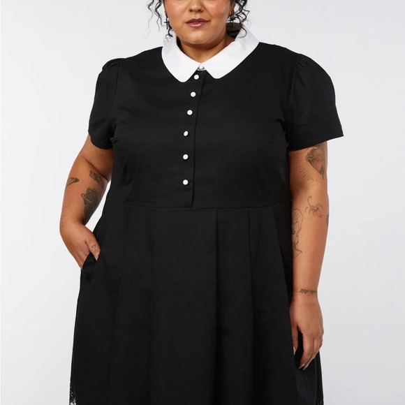 NWT DANGERFIELD Tweedledee Dress Black Short Sleeve Dress White Collar 22 - Picture 2 of 7